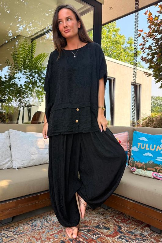 Tasha Damask Cap Sleeve Button Top Black